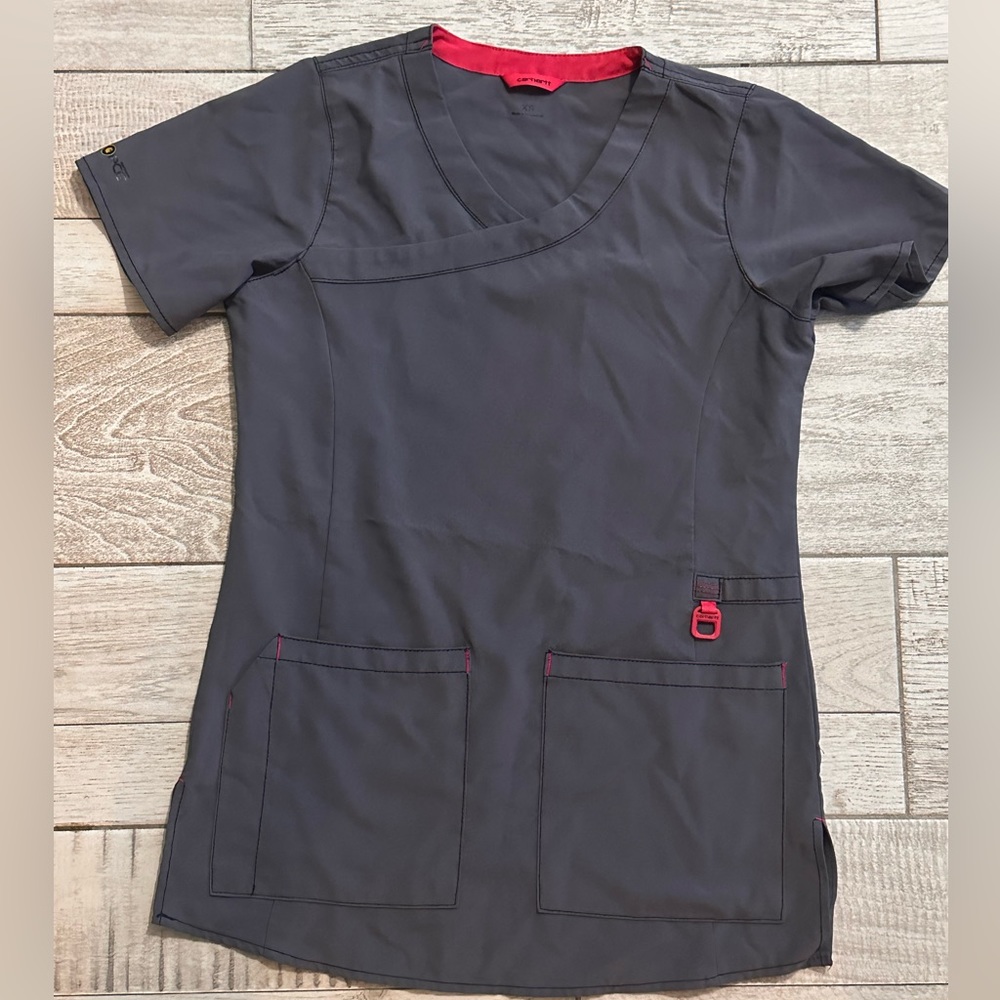 NWT Women's Size XS Carhartt Work Force Rockwall Gray Scrub Top EUC